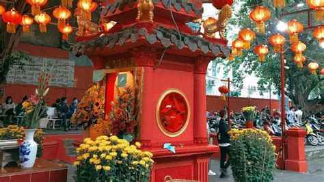  Jade Emperor Pagoda - En Övernaturlig Upplevelse i Hjärtat av Ho Chi Minh Stad!