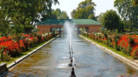 Shalimar Gardens - En Romantikfylld Oas Mitt I Lahore!